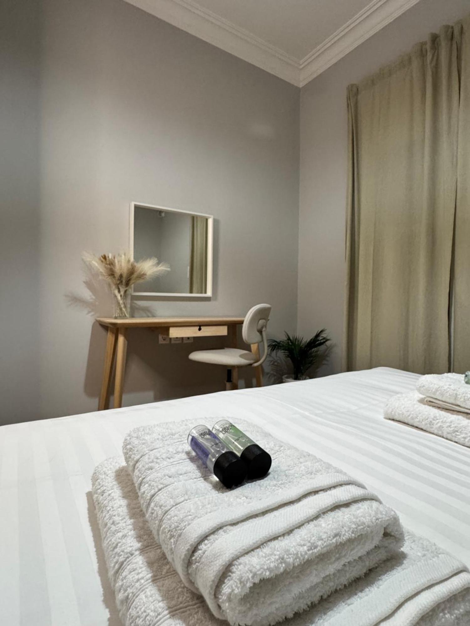 Urban Breeze Aparment 1 Appartement Athene Buitenkant foto